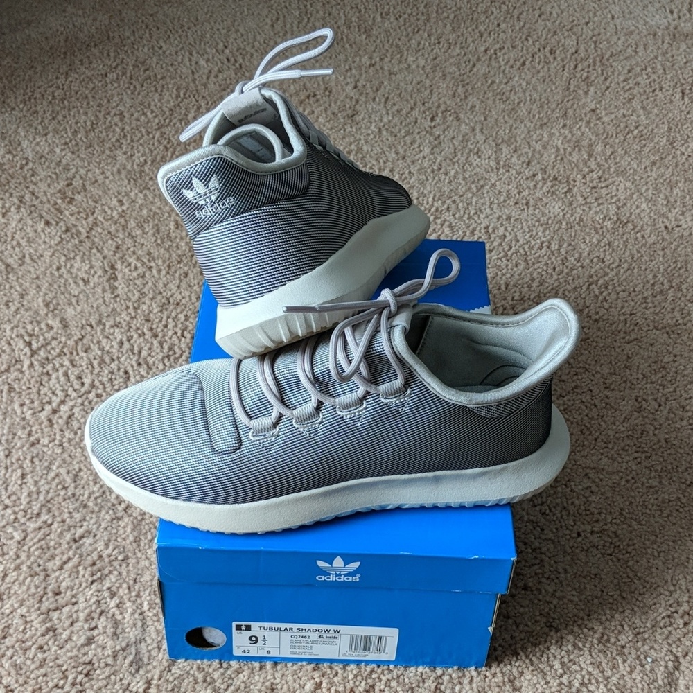 Womens Adidas Tubular Shadow 9.5 but fit like 10